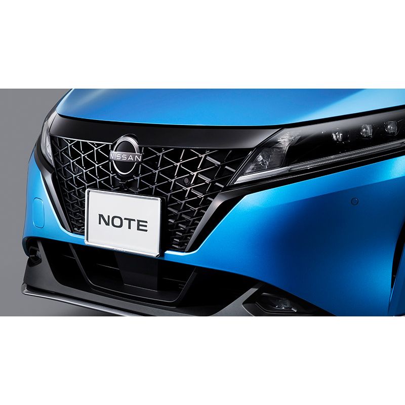 新品 ニッサン ノート E13 純正 ブラックグリルフィニッシャー