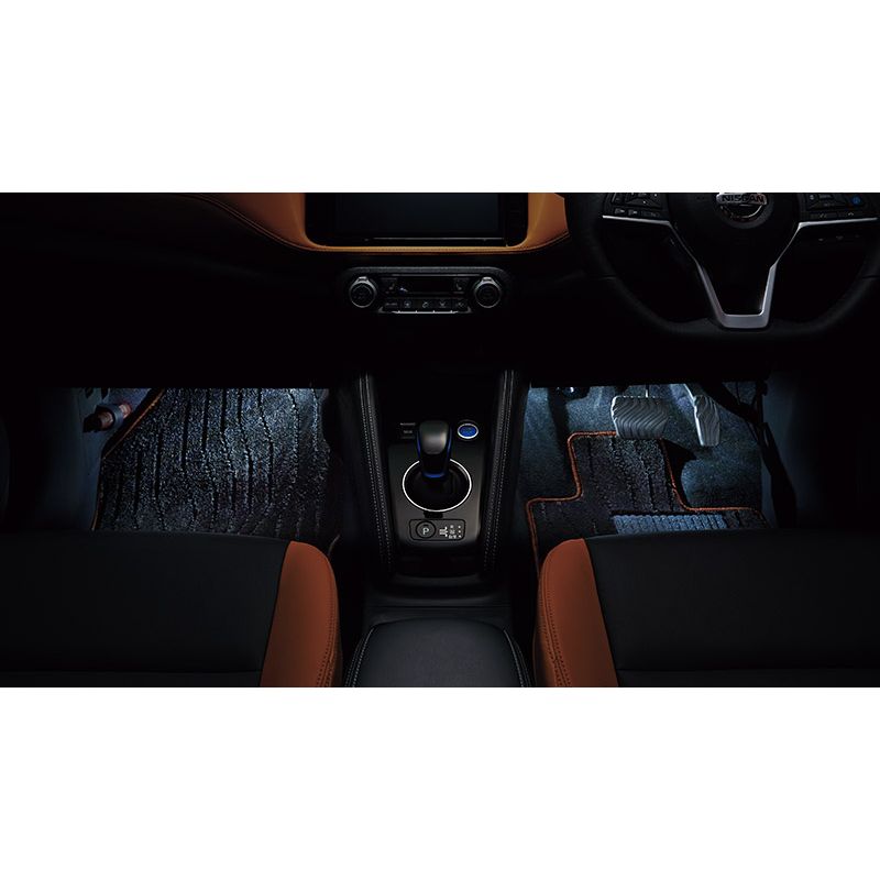 新品 ニッサン キックス P15 純正 フットウェルランプ LEDホワイト