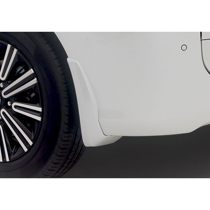 新品 ホンダ フリード GT 純正 マッドガード カラー2