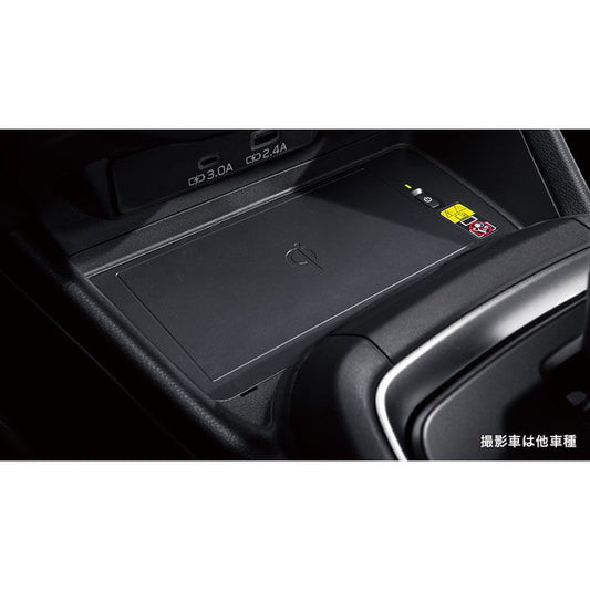 新品 スバル インプレッサ GU 純正 ワイヤレスチャージャー